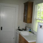Hillcrest Gar Apt Jul2006 005